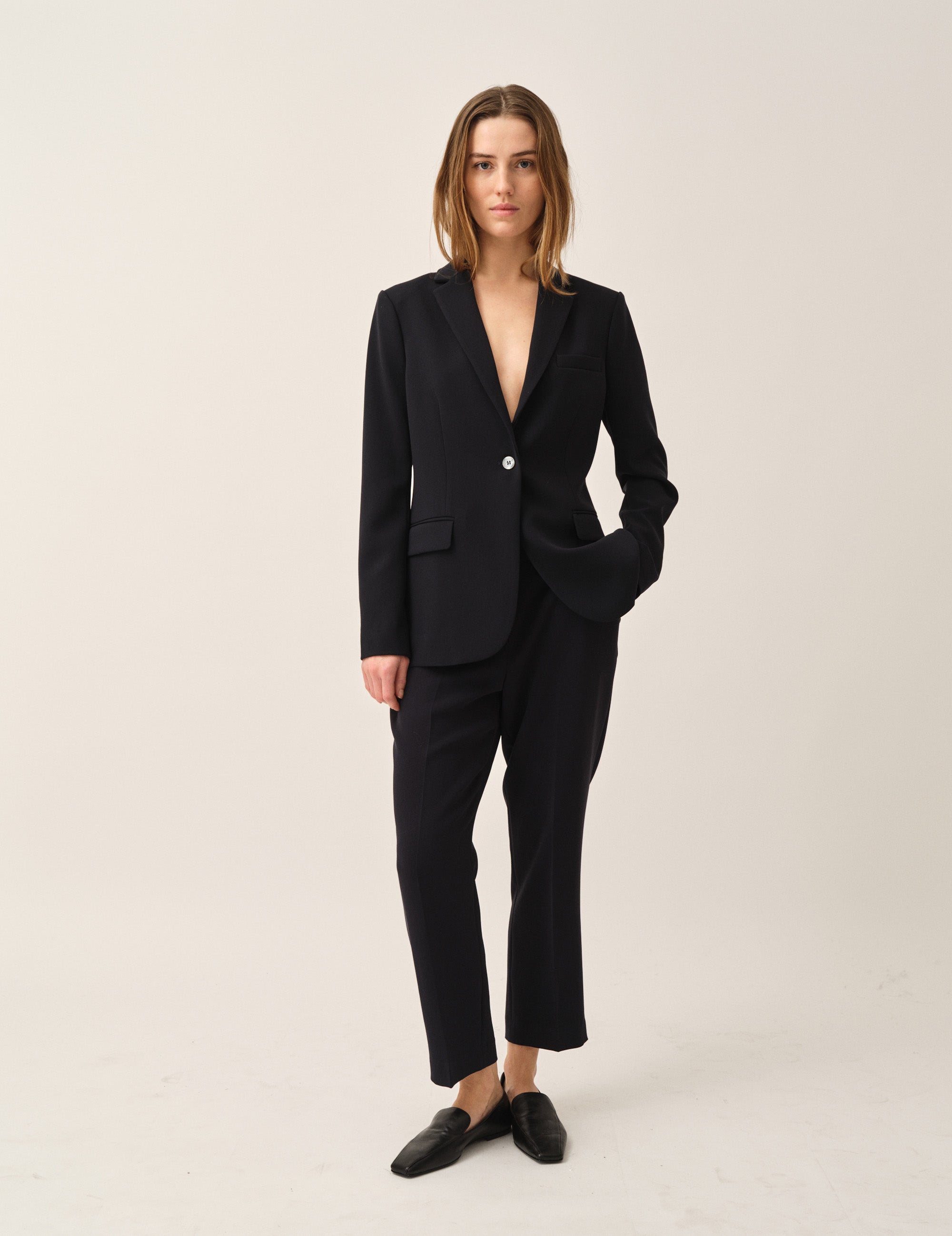 Crepe Blazer Black 4 / Black
