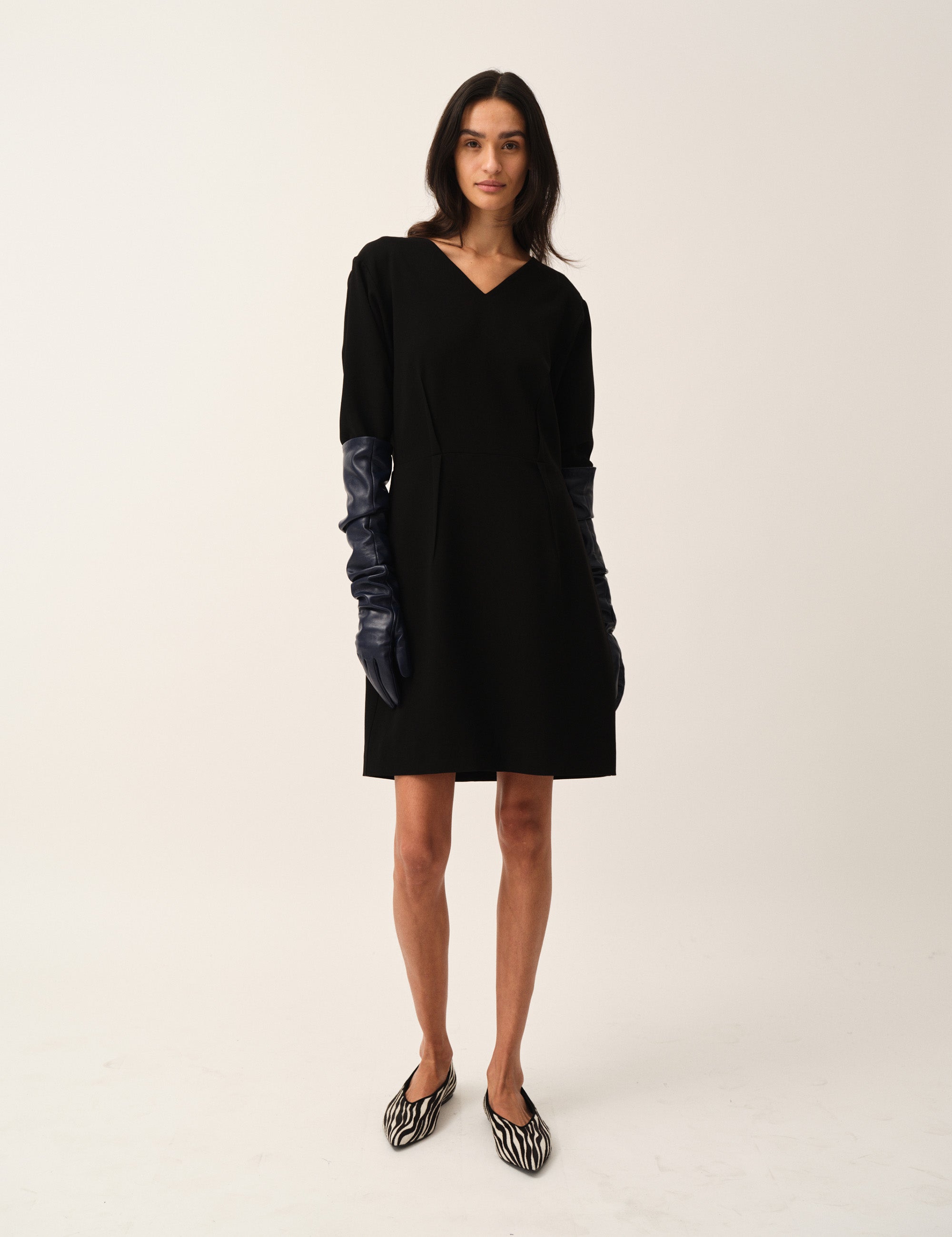 Crepe Back Dress Black 4 / Black