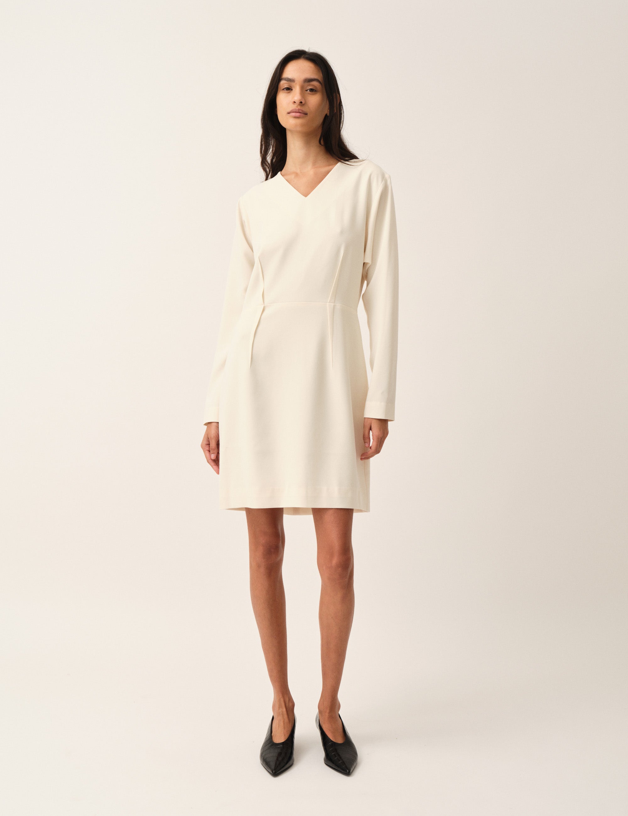 Crepe Back Dress Cream 4 / Cream