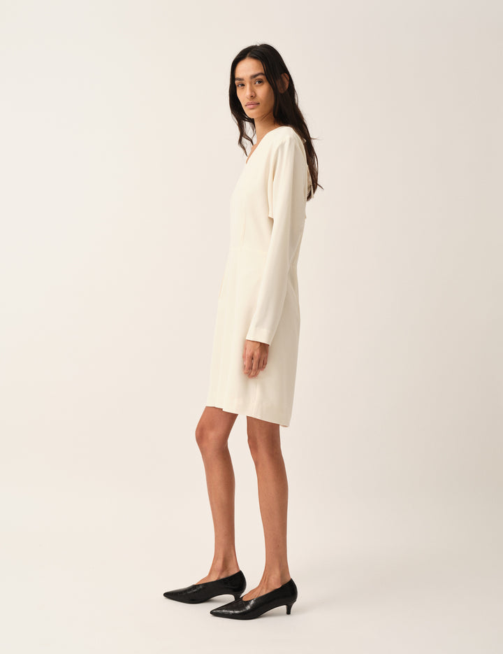 Crepe Back Dress Cream 4 / Cream