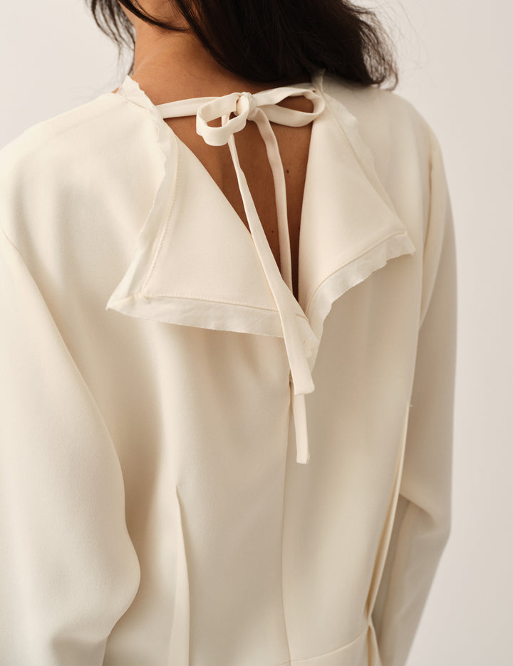 Crepe Back Dress Cream 4 / Cream