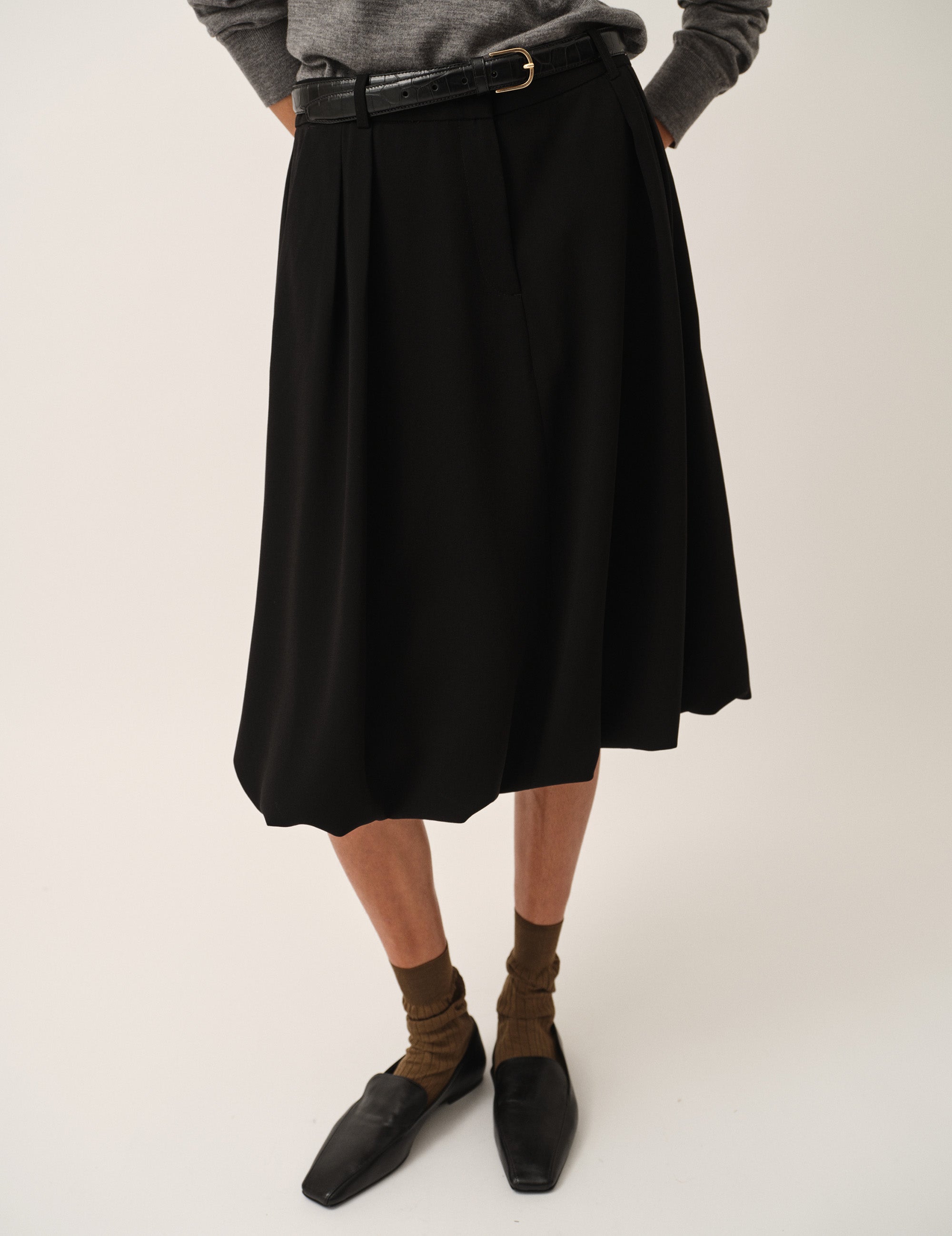 Crepe Balloon Skirt Black 4 / Black